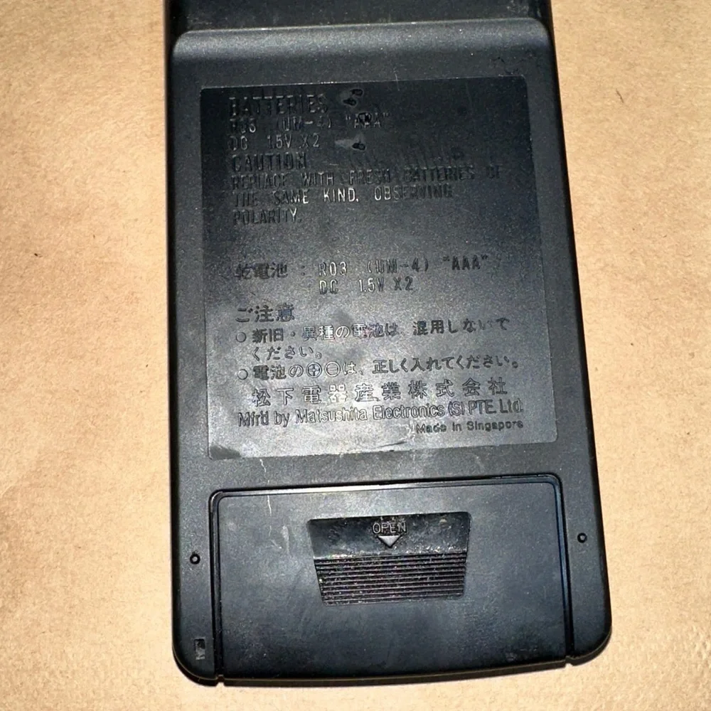 Panasonic Audio System Remote Control RAK-SG305PM - Picture 5 of 6